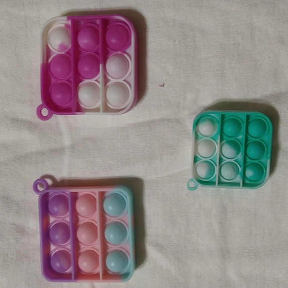 Shapes fidget toys lot - Picture 3 of 12